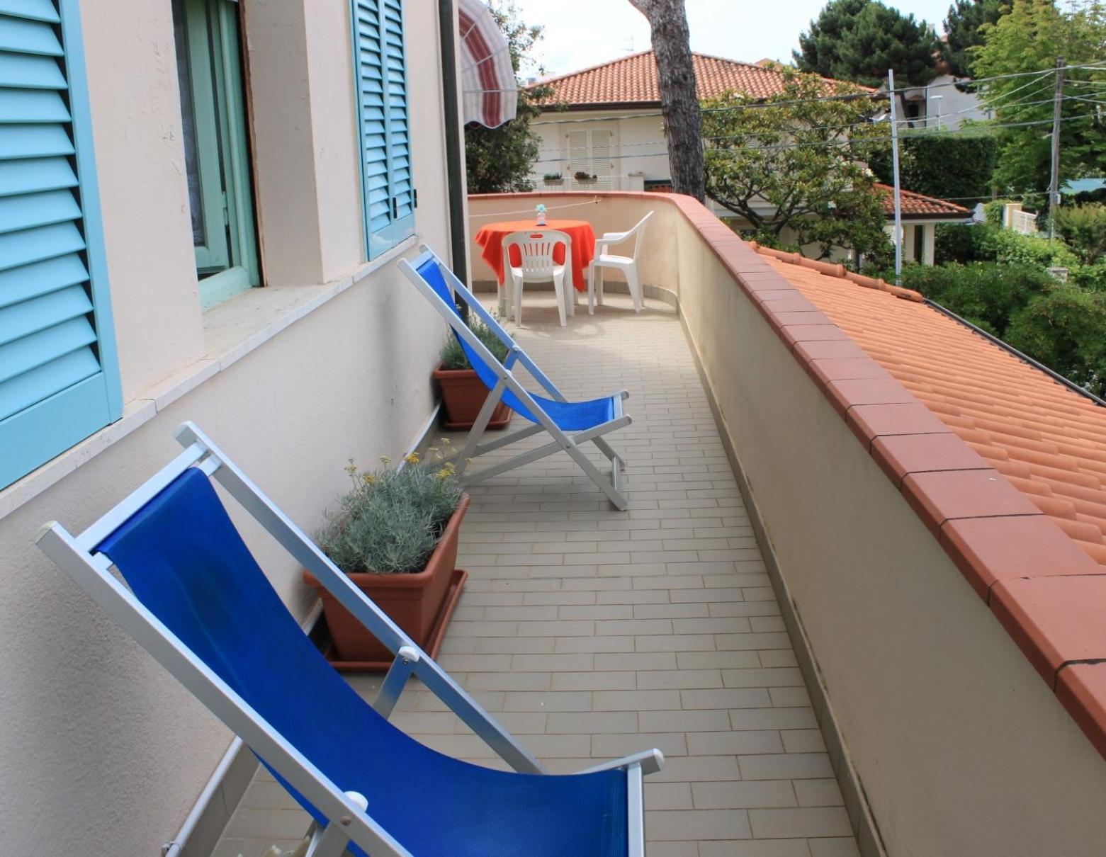 Hotel Puccinelli Λίντο ντι Καμαϊόρε Δωμάτιο φωτογραφία